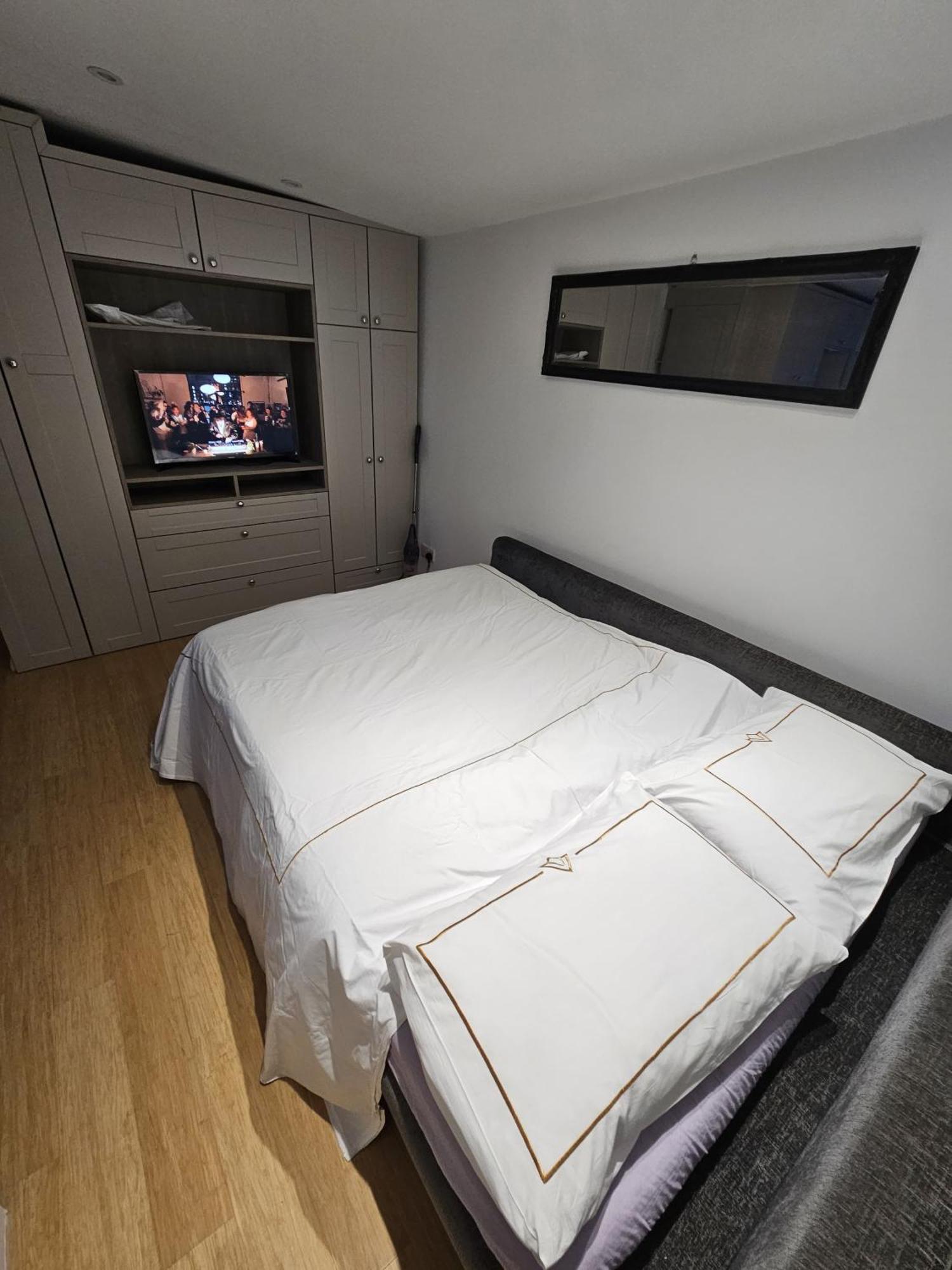 Modern Studio In Greenford, Free Wifi, Parking & Streaming Services Ealing Exterior foto